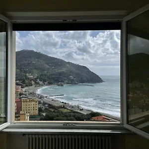 Ocean View Flat With Wi-fi, Ac And Elevator To Town , Levanto Italie